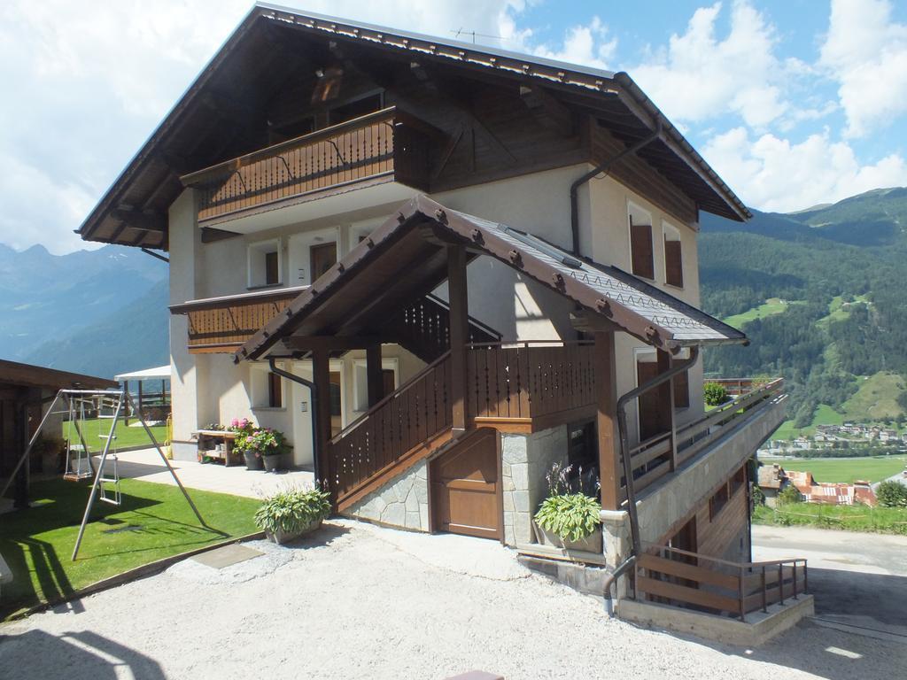 Best House Snc Di Elisa Baroni E Beatrice Dei Cas Bormio Exteriér fotografie